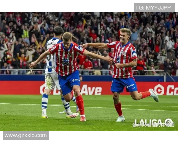 西甲精彩对决多特蒙德3-0战胜那不勒斯帽子戏法引爆全场激情